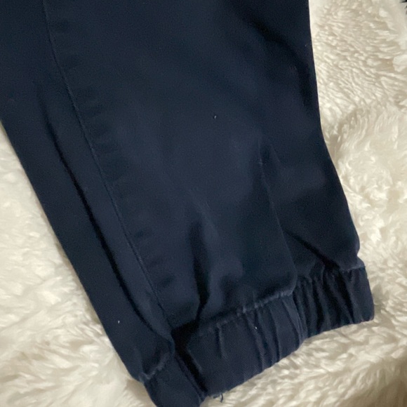Old navy mens joggers - Picture 2 of 4